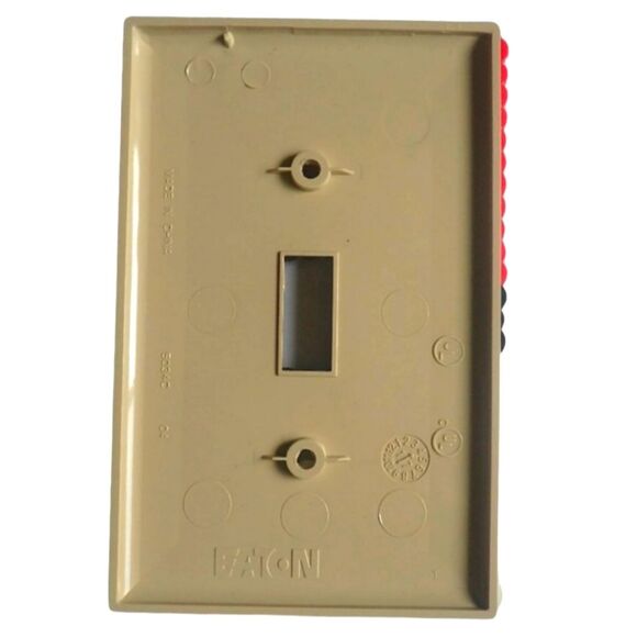 POKEBALL PERLER SWITCH PLATE - HANDMADE - Picture 2 of 2